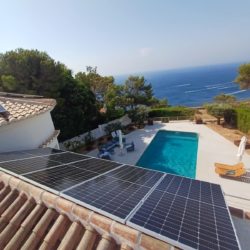 Paneles solares en Almoradí