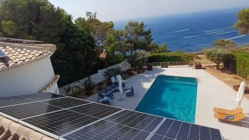 Paneles solares en Almoradí